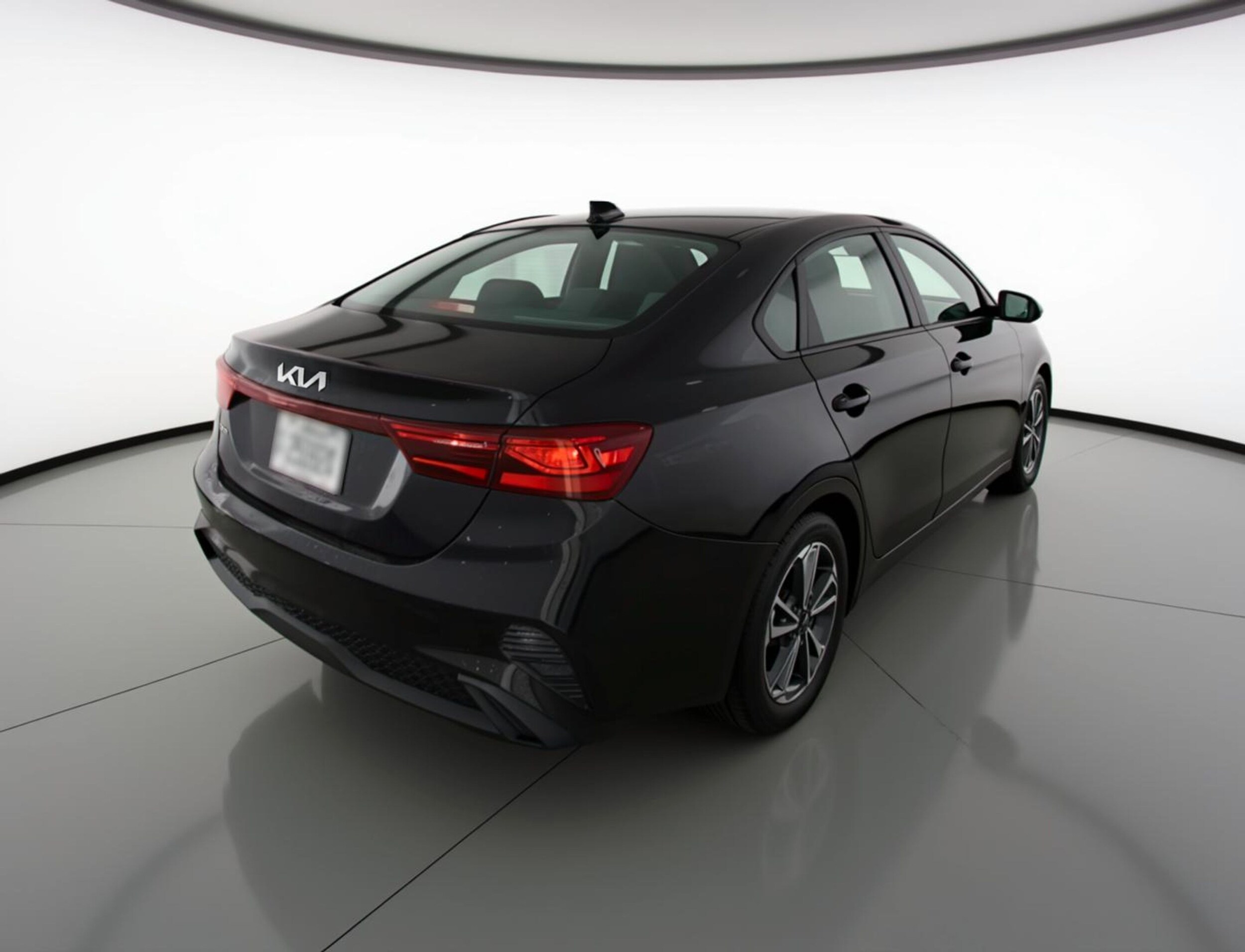 Thumbnail: 2024 Kia Forte - 7