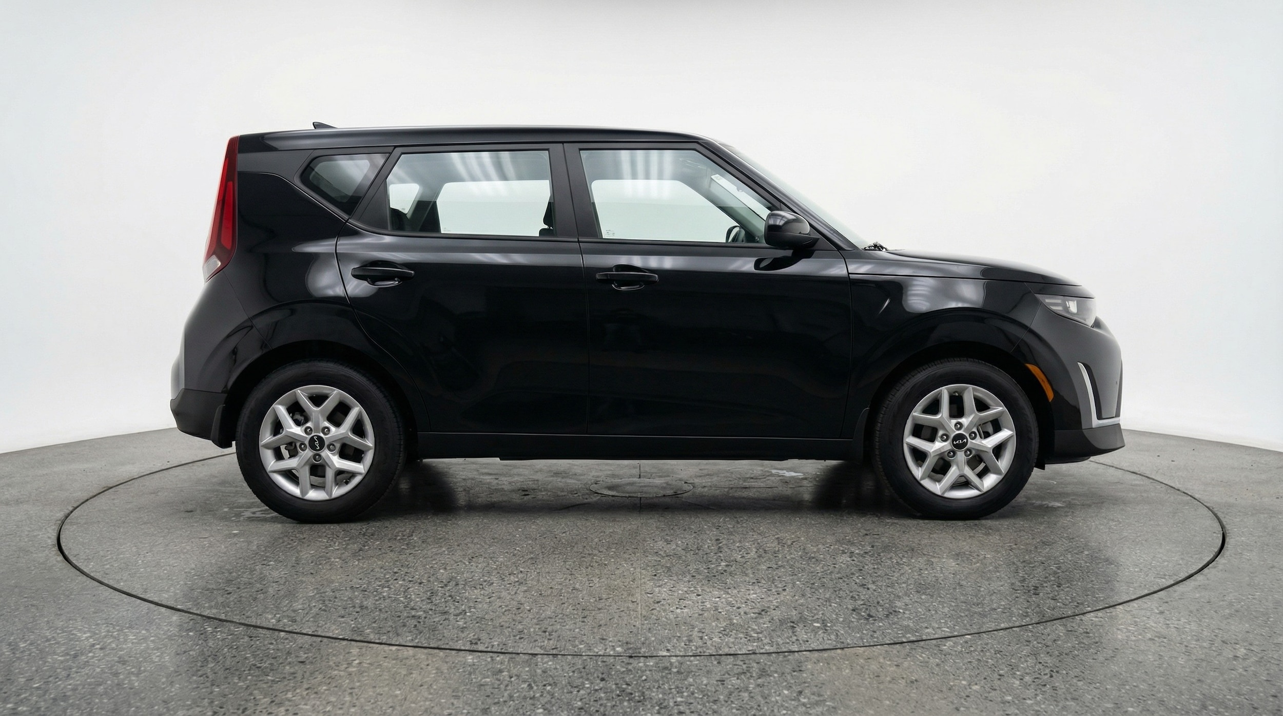 Thumbnail: 2025 Kia Soul - 8