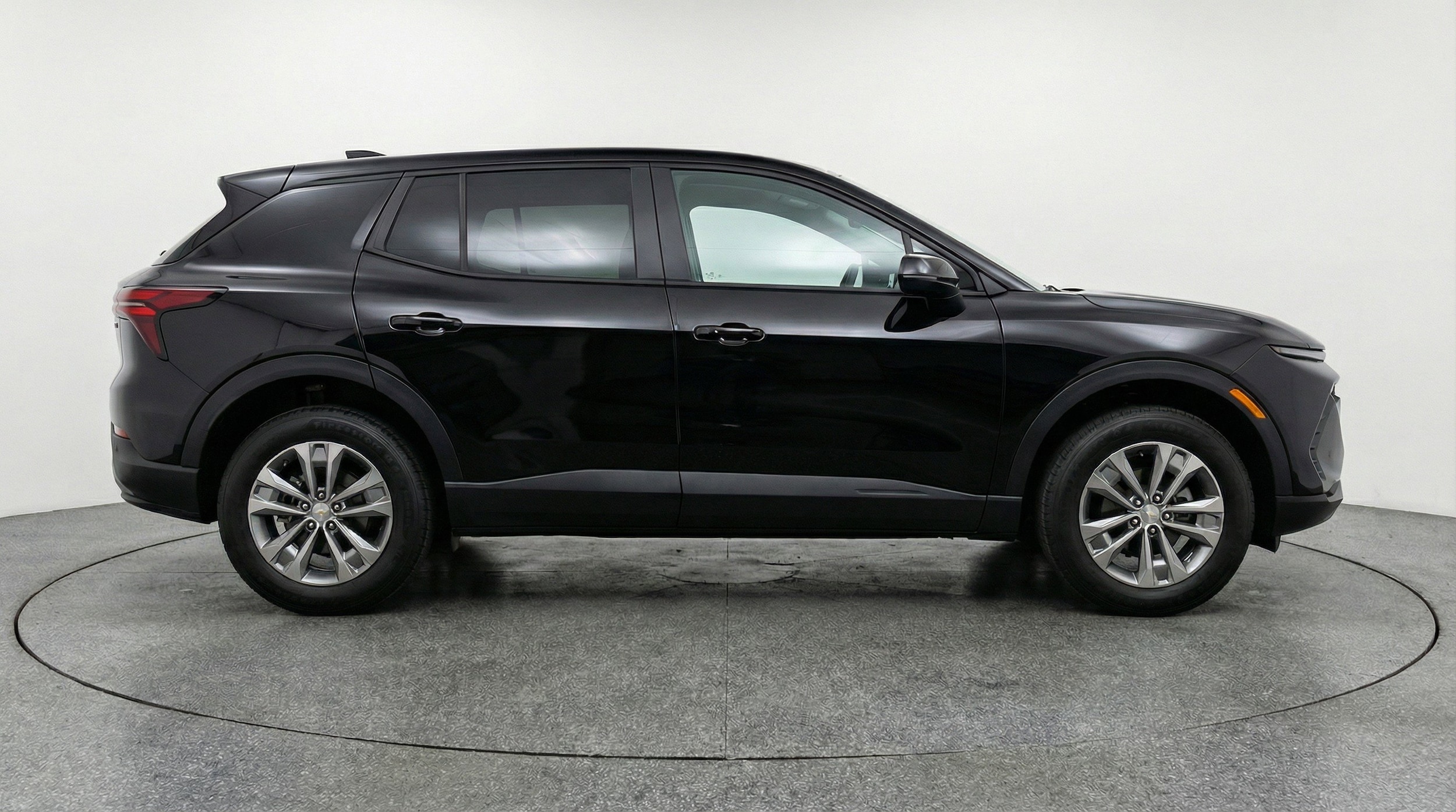 Thumbnail: 2025 Chevrolet Equinox - 11