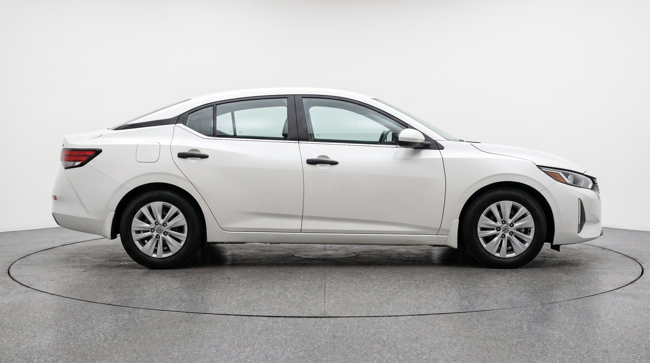 Thumbnail: 2025 Nissan Sentra - 11