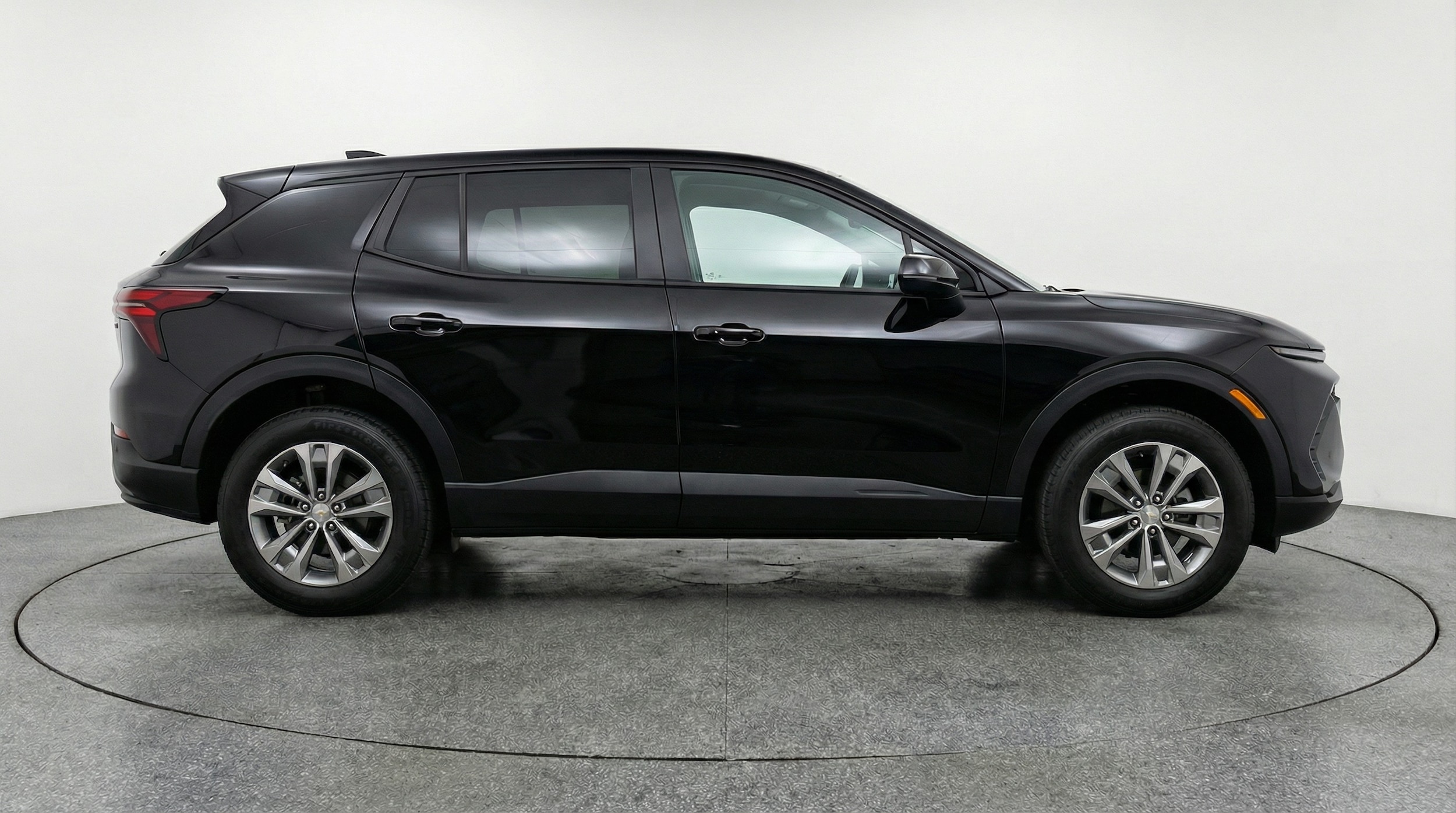 Thumbnail: 2025 Chevrolet Equinox - 8