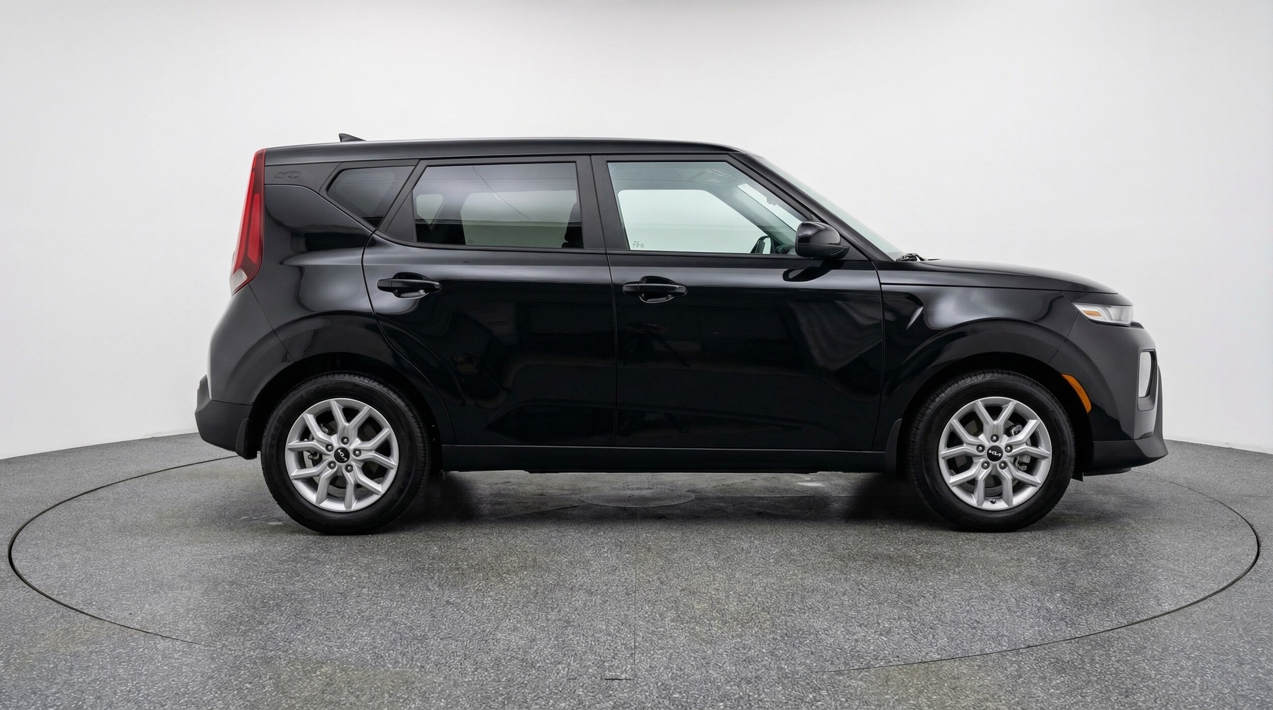 Thumbnail: 2025 Kia Soul - 8