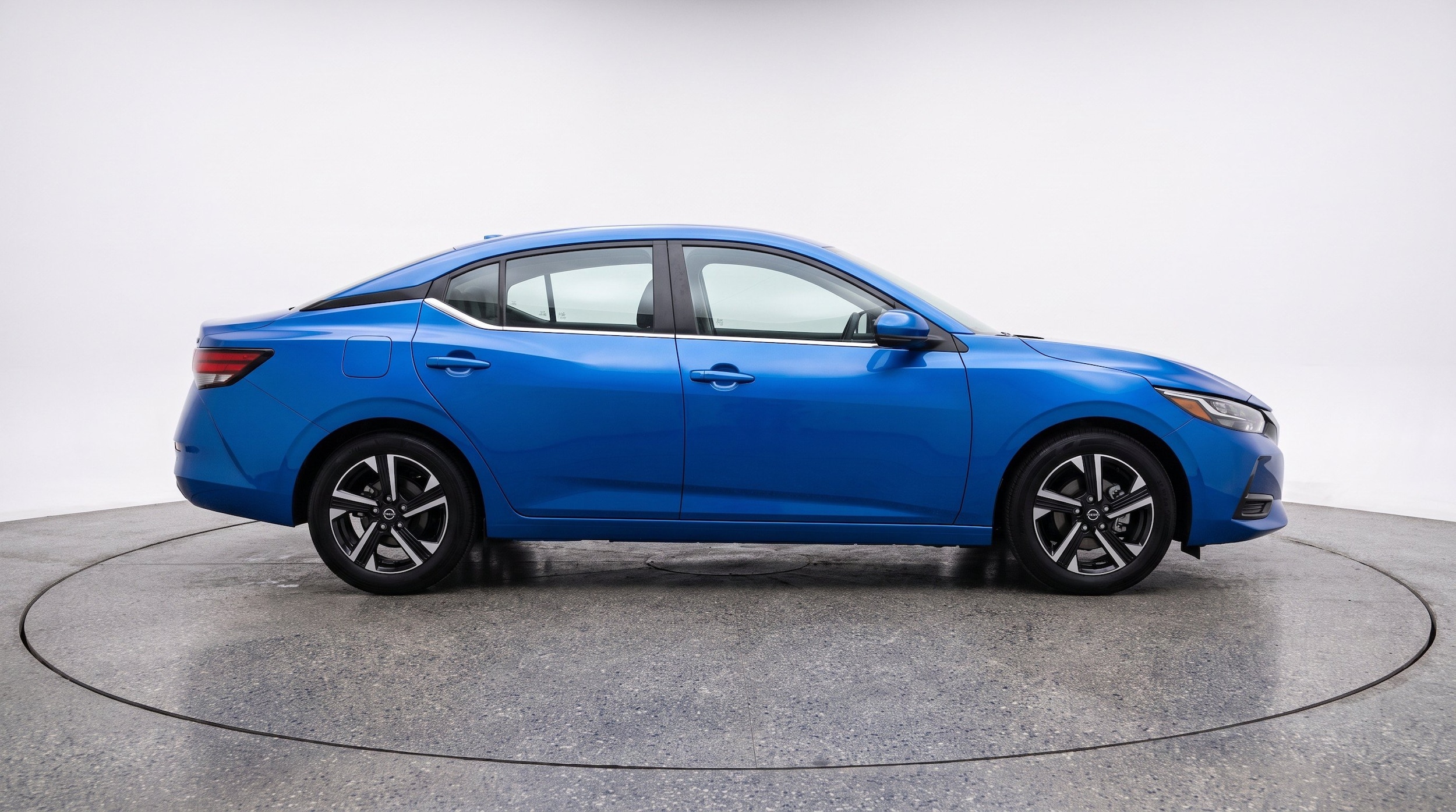 Thumbnail: 2025 Nissan Sentra - 11