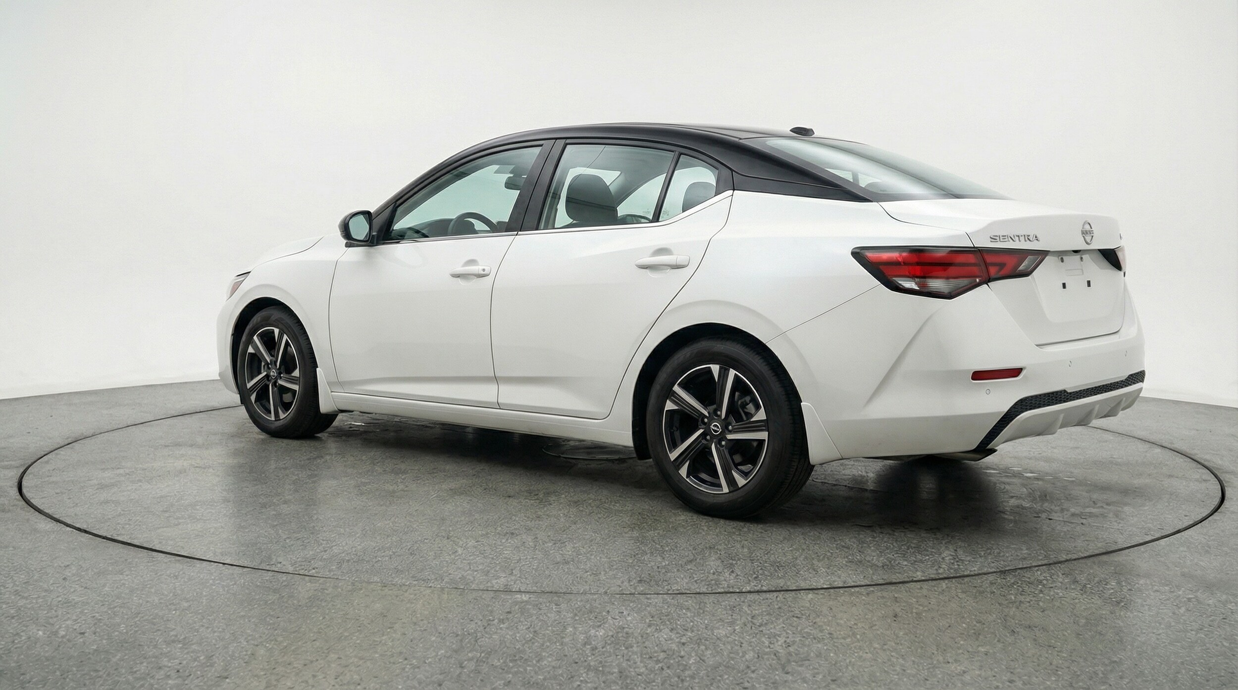 Thumbnail: 2025 Nissan Sentra - 5