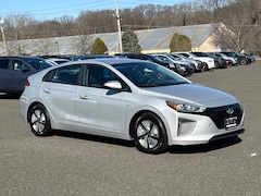 Used 2018 Hyundai IONIQ Hybrid Blue Hatchback Danbury CT