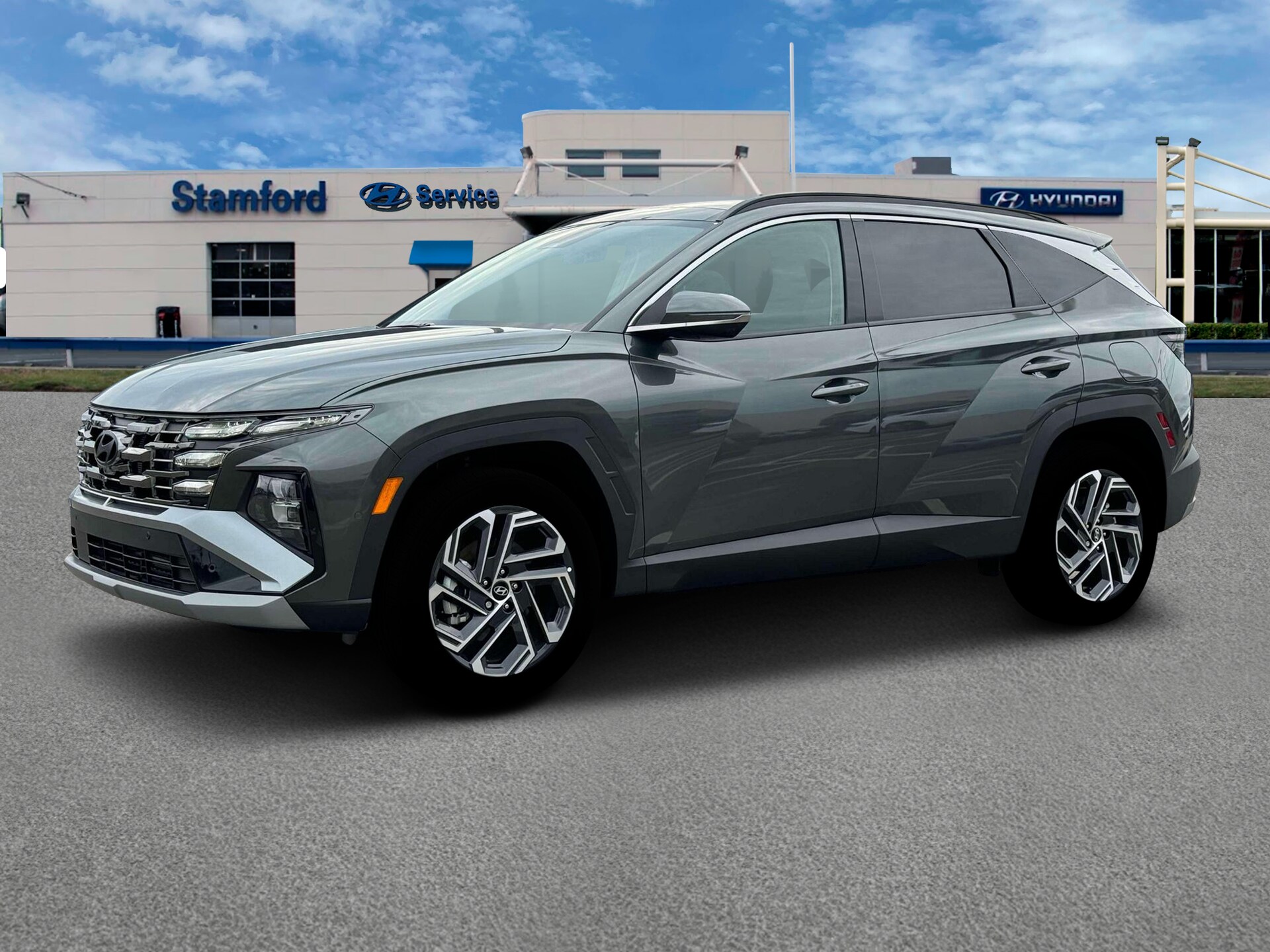 2025 Hyundai Tucson Hybrid Limited photo 2