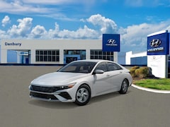 2026 Hyundai Elantra SE Sedan