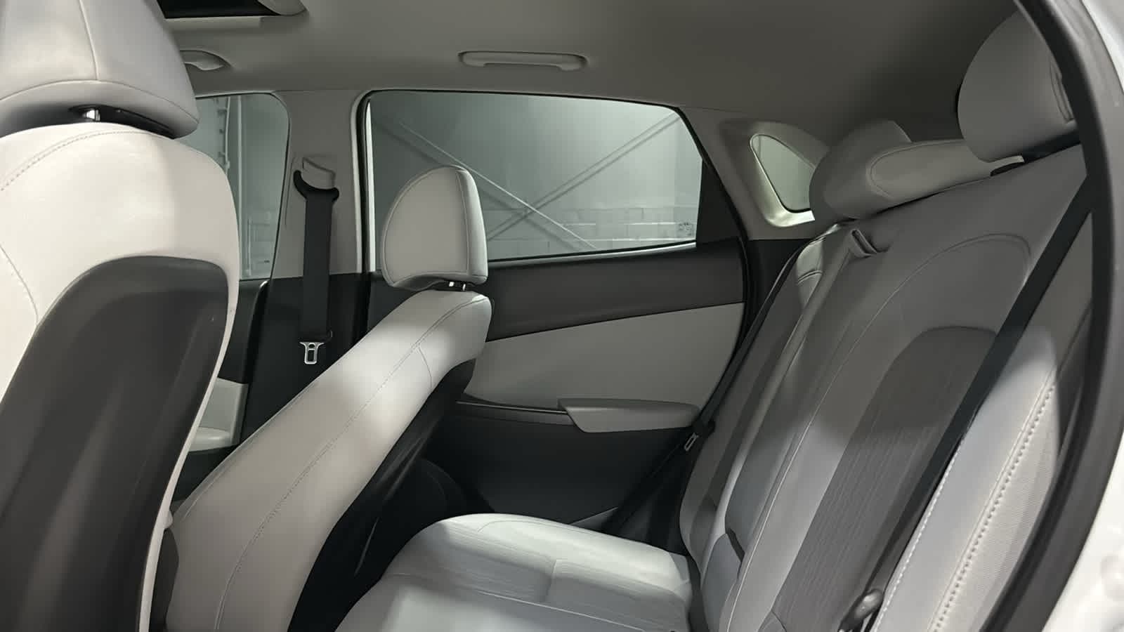 2023 Hyundai Kona SEL - Photo 20