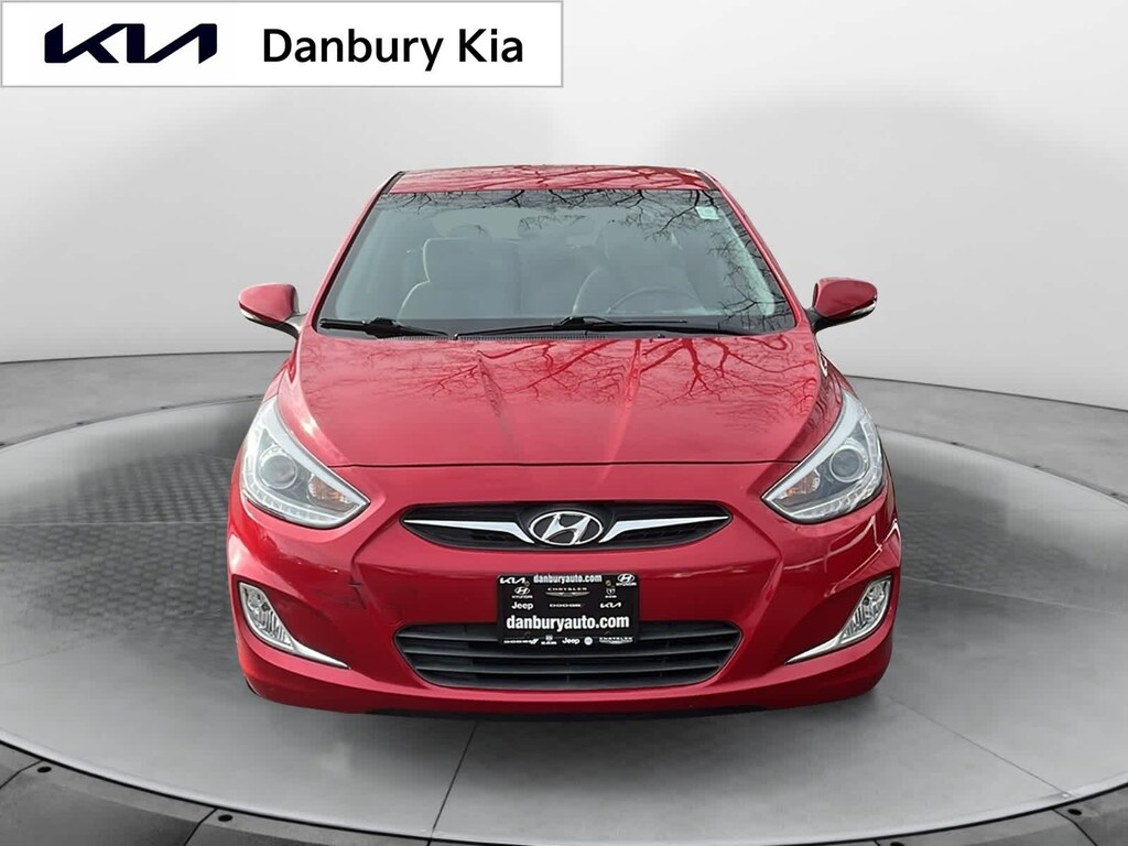 Used 2014 Hyundai Accent SE HB Man