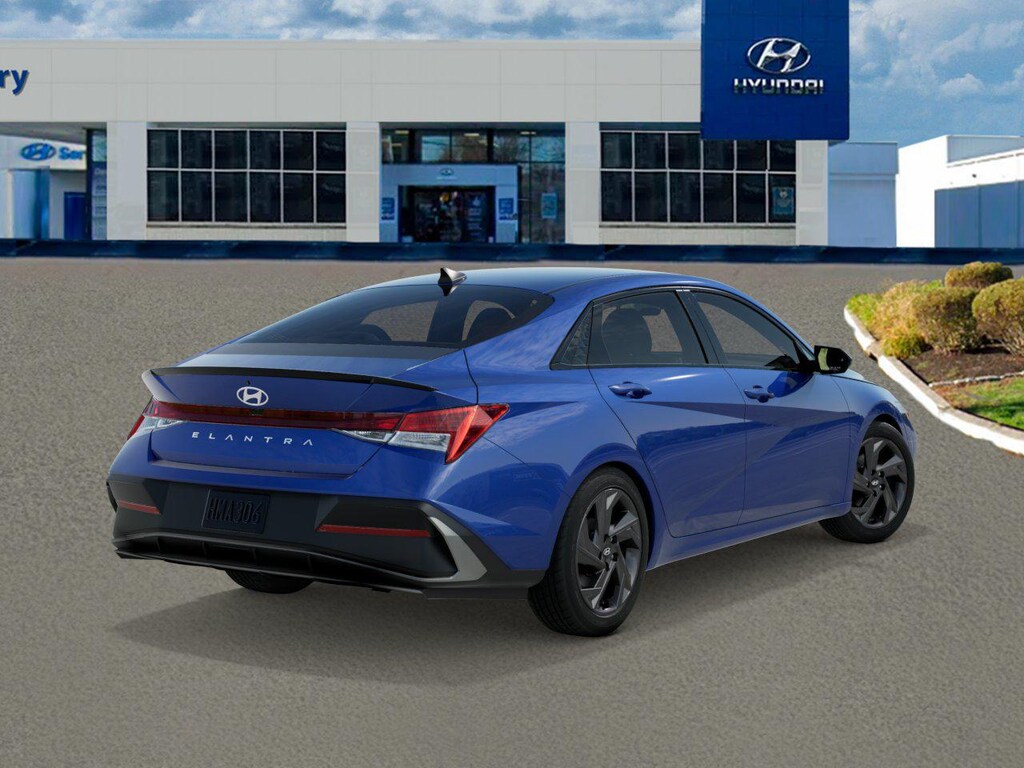 New 2026 Hyundai Elantra SEL Sport Sedan