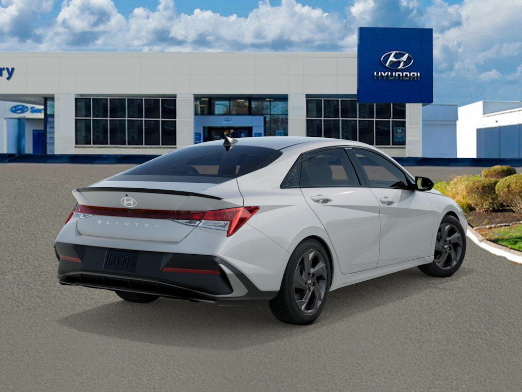 New 2026 Hyundai Elantra SEL Sport Sedan