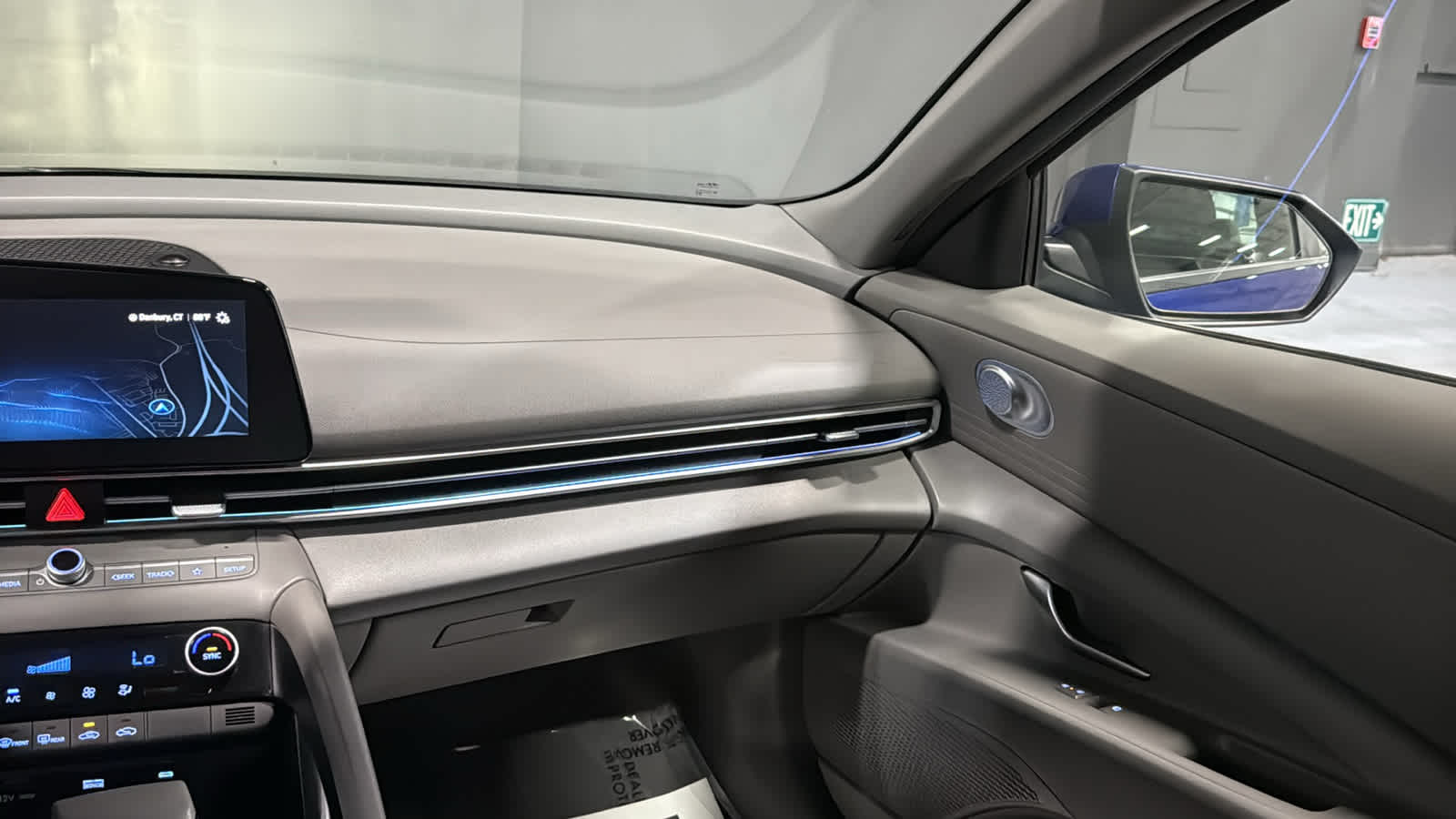2024 Hyundai Elantra SEL - Photo 23