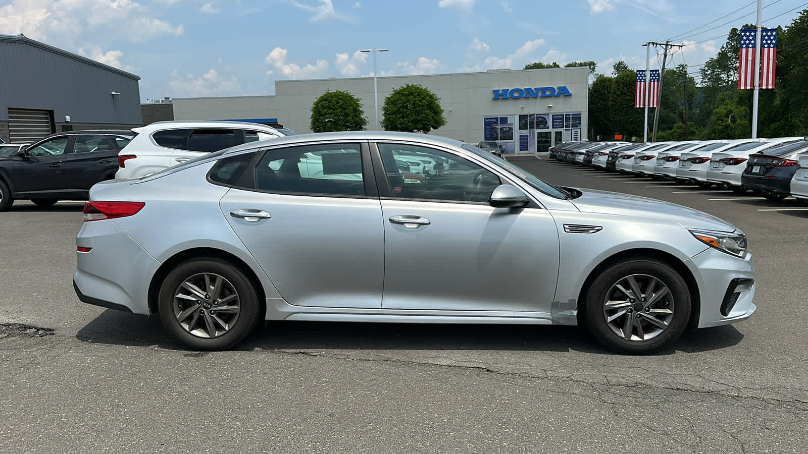 Used 2019 Kia Optima LX with VIN 5XXGT4L33KG339291 for sale in Danbury, CT