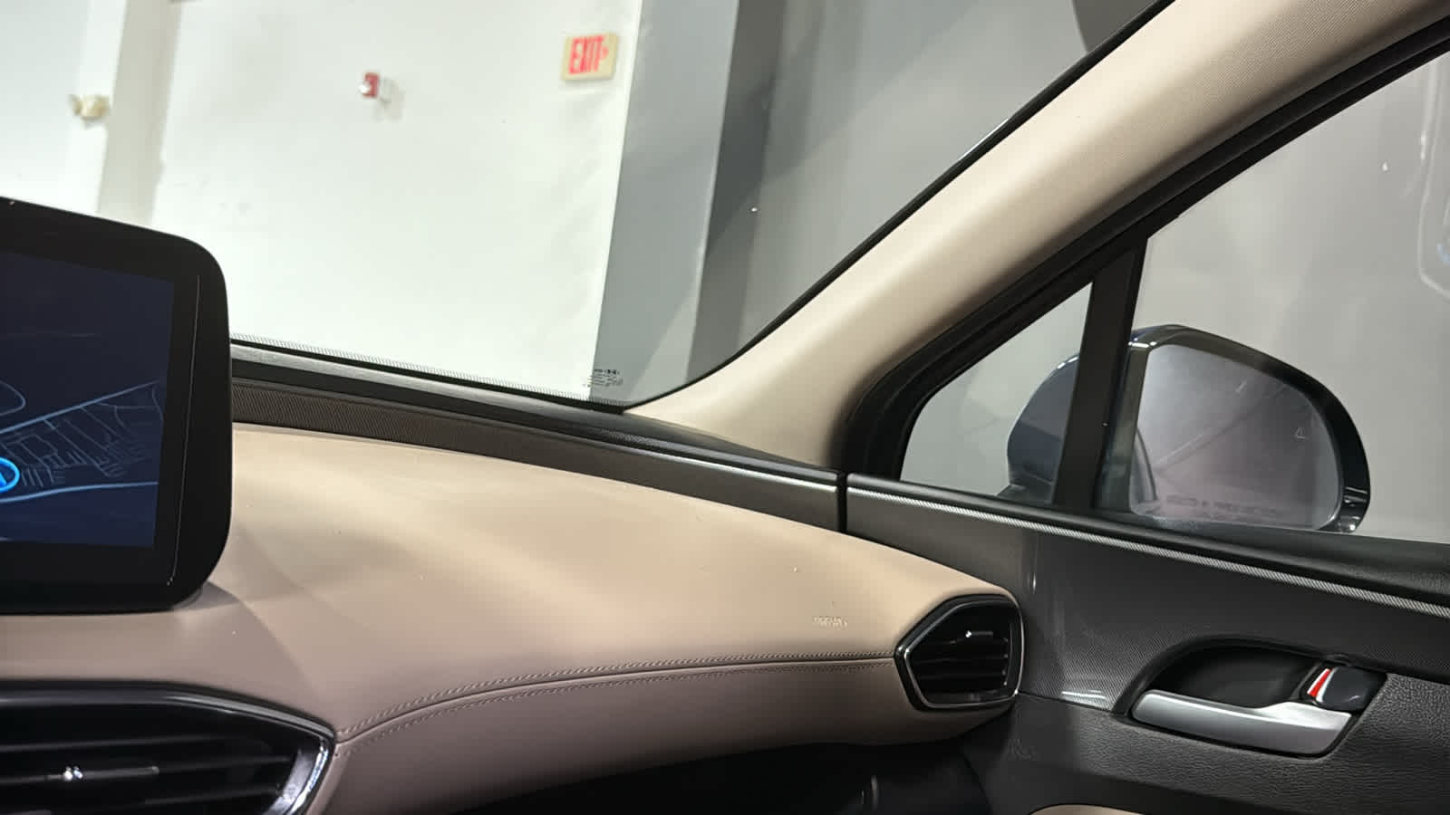 2023 Hyundai Santa Fe SEL Premium HEV - Photo 18