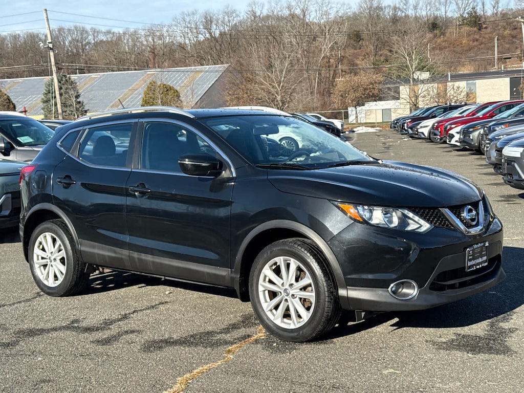 Used 2017 Nissan Rogue Sport SV AWD