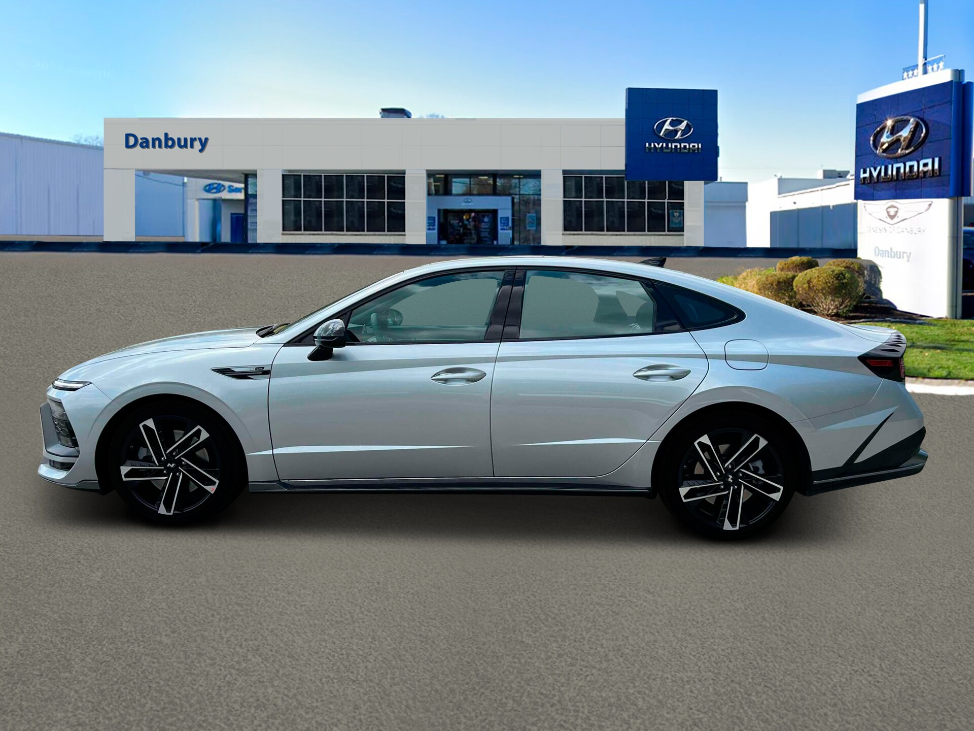 2024 Hyundai Sonata N Line photo 3