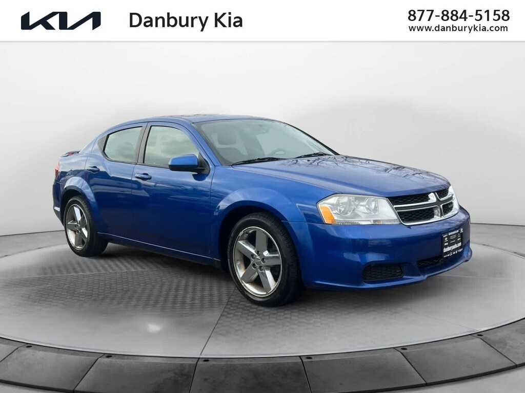 Used 2012 Dodge Avenger SXT Sdn