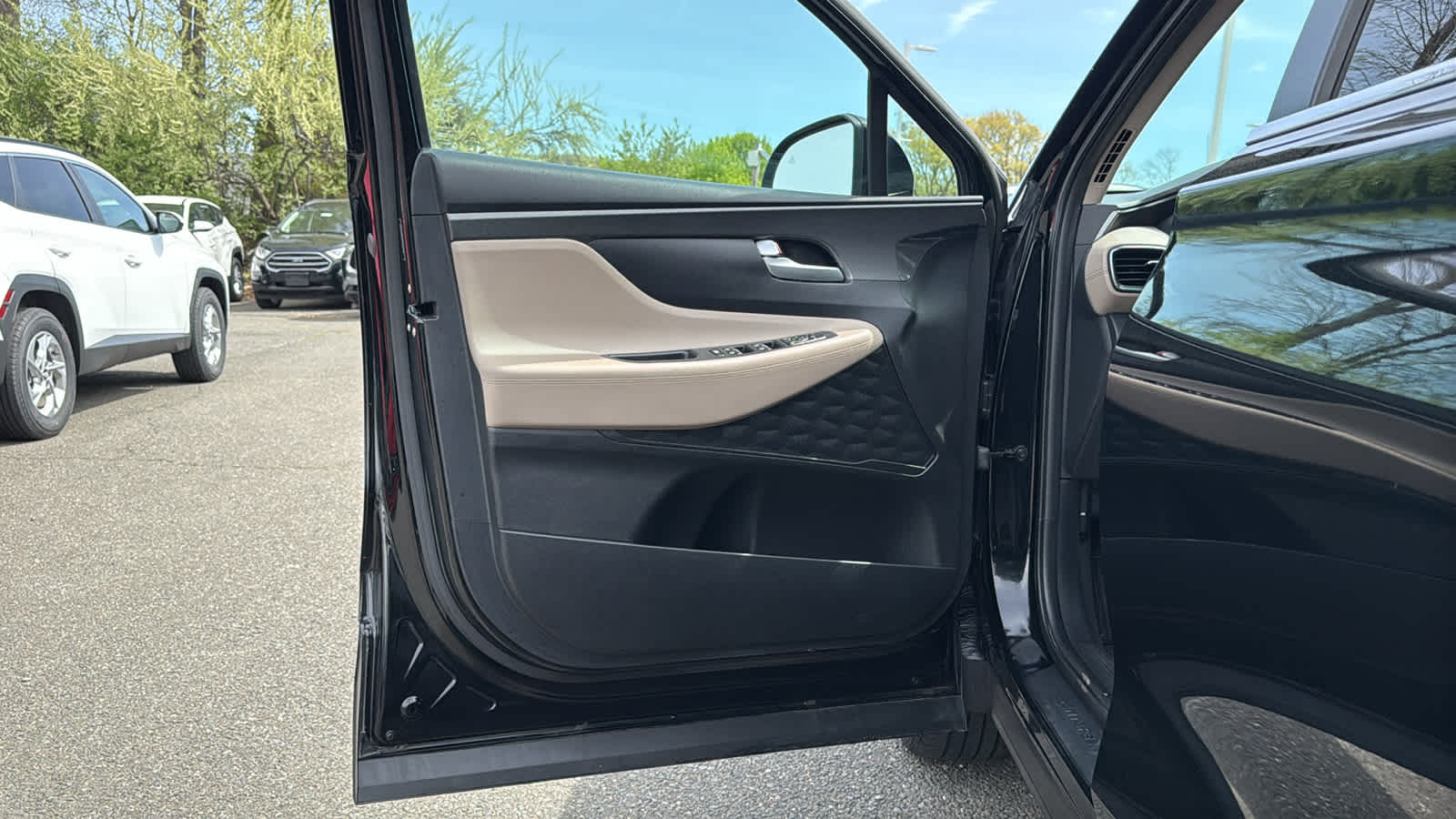 2023 Hyundai Santa Fe SE - Photo 11
