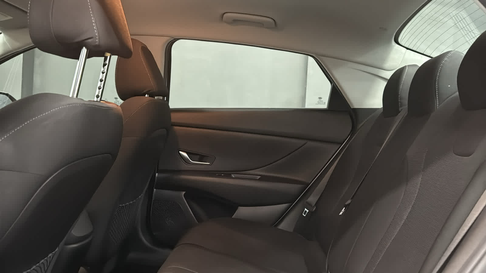 2022 Hyundai Elantra SE - Photo 21