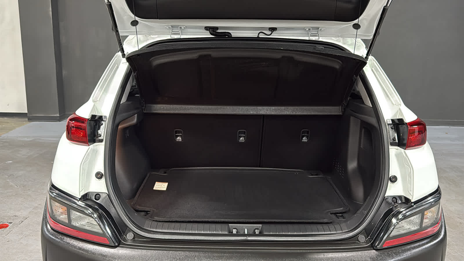 2023 Hyundai Kona SEL - Photo 25