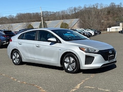 Used 2018 Hyundai IONIQ Hybrid Blue Hatchback Danbury CT