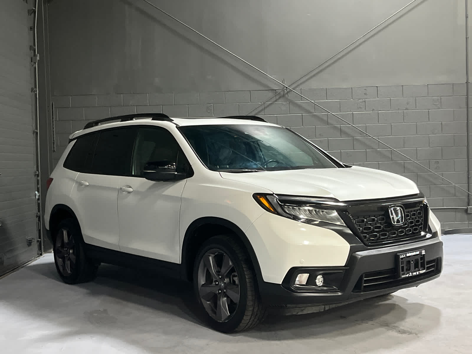 2021 Honda Passport 3.5 Touring 4WD Auto's photo