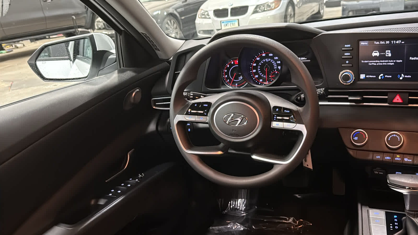 2022 Hyundai Elantra SE - Photo 22