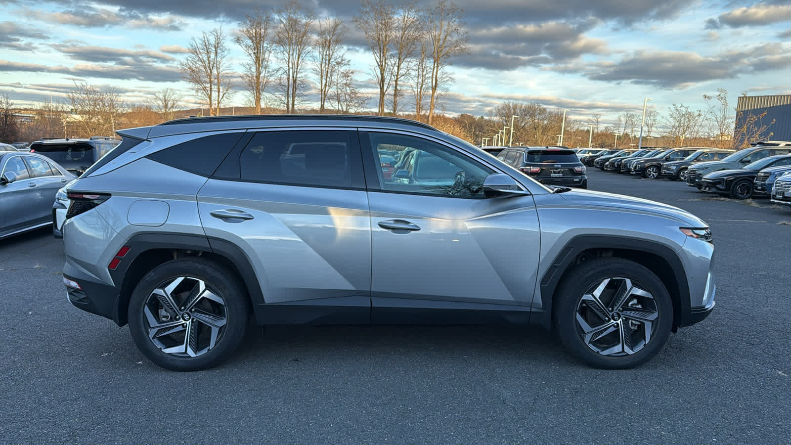 2023 Hyundai Tucson Plug-in Hybrid Limited photo 2