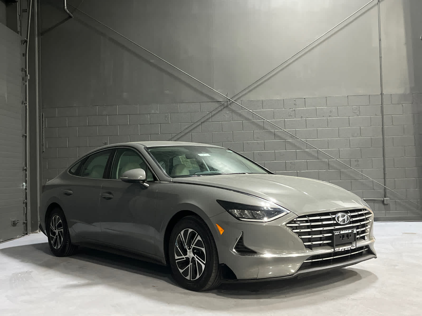 2022 Hyundai Sonata Blue's photo