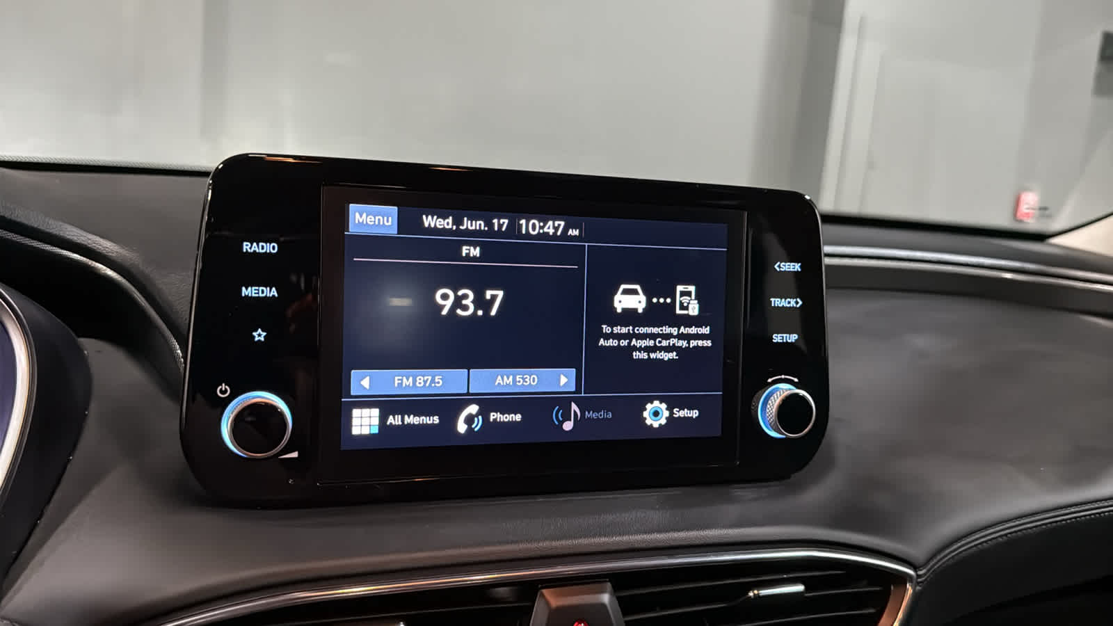 2023 Hyundai Santa Fe SE - Photo 15