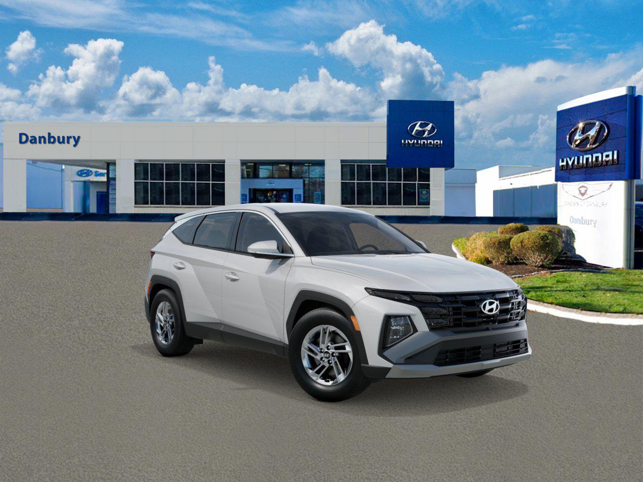 2026 Hyundai Tucson SE photo 2