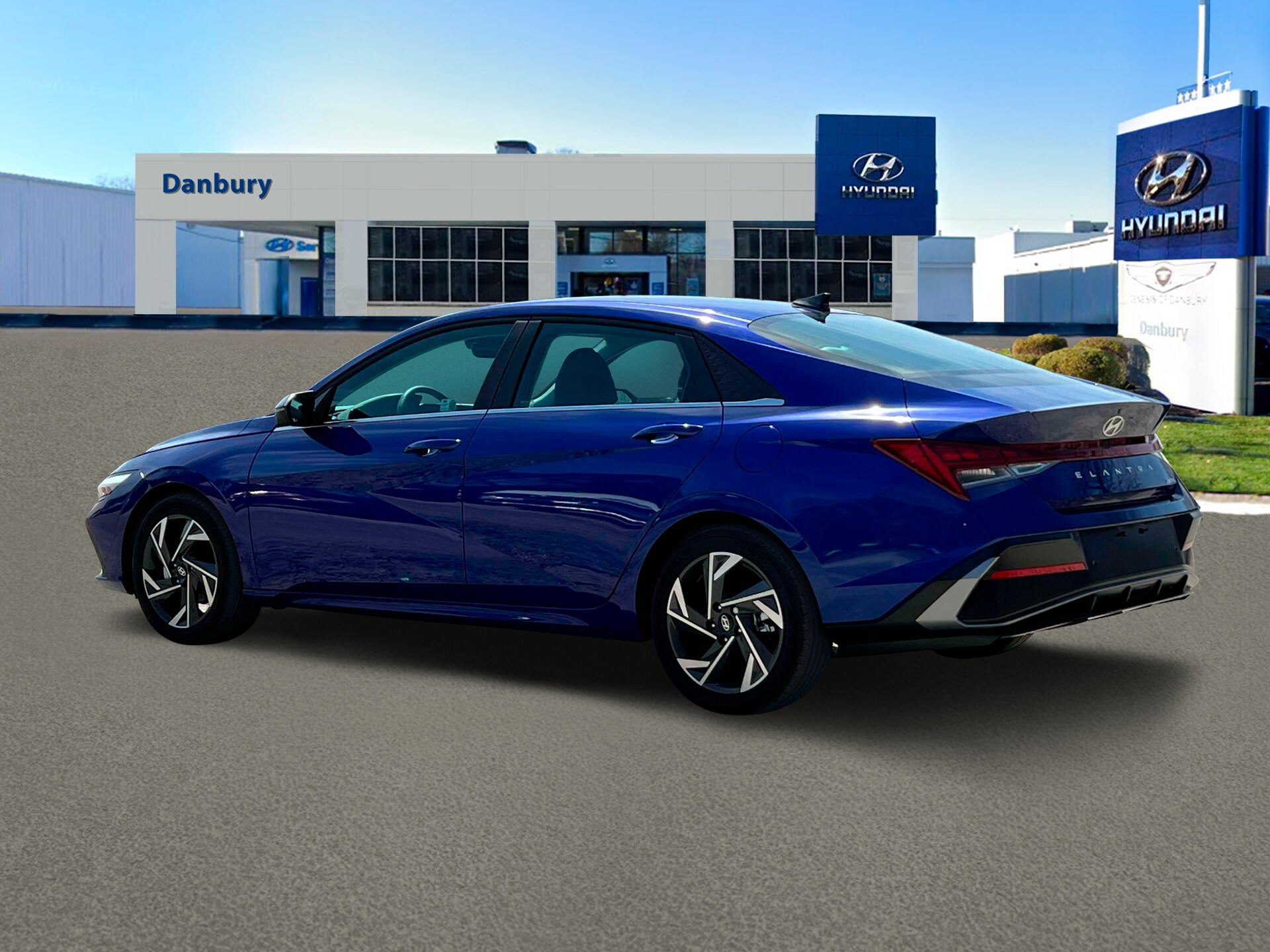 2024 Hyundai Elantra Limited photo 4