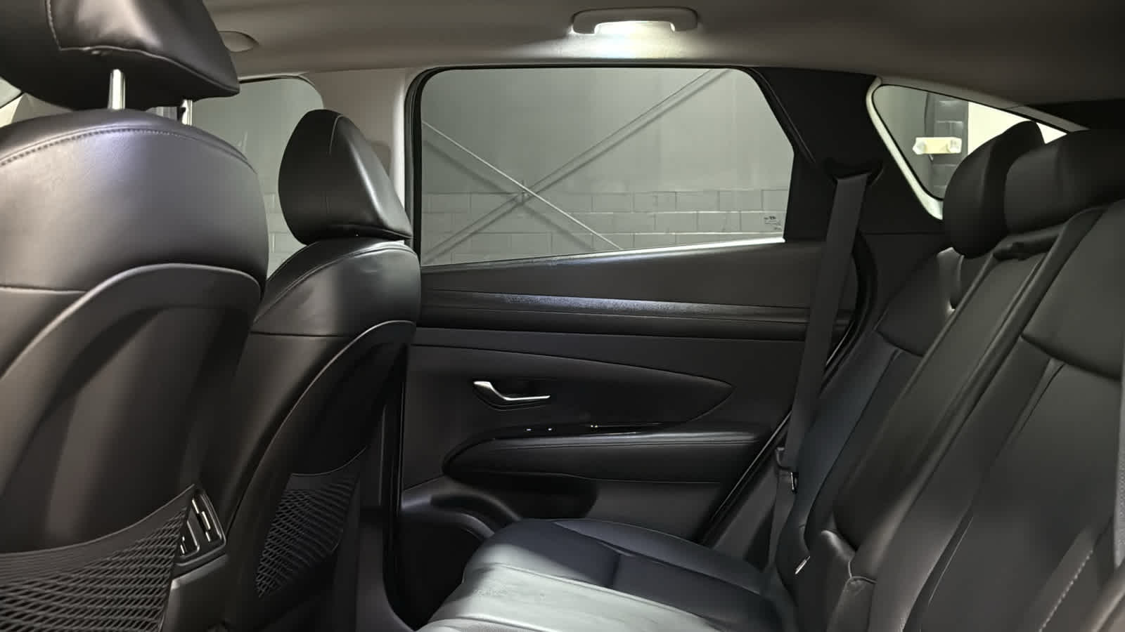 2025 Hyundai Tucson Limited - Photo 20
