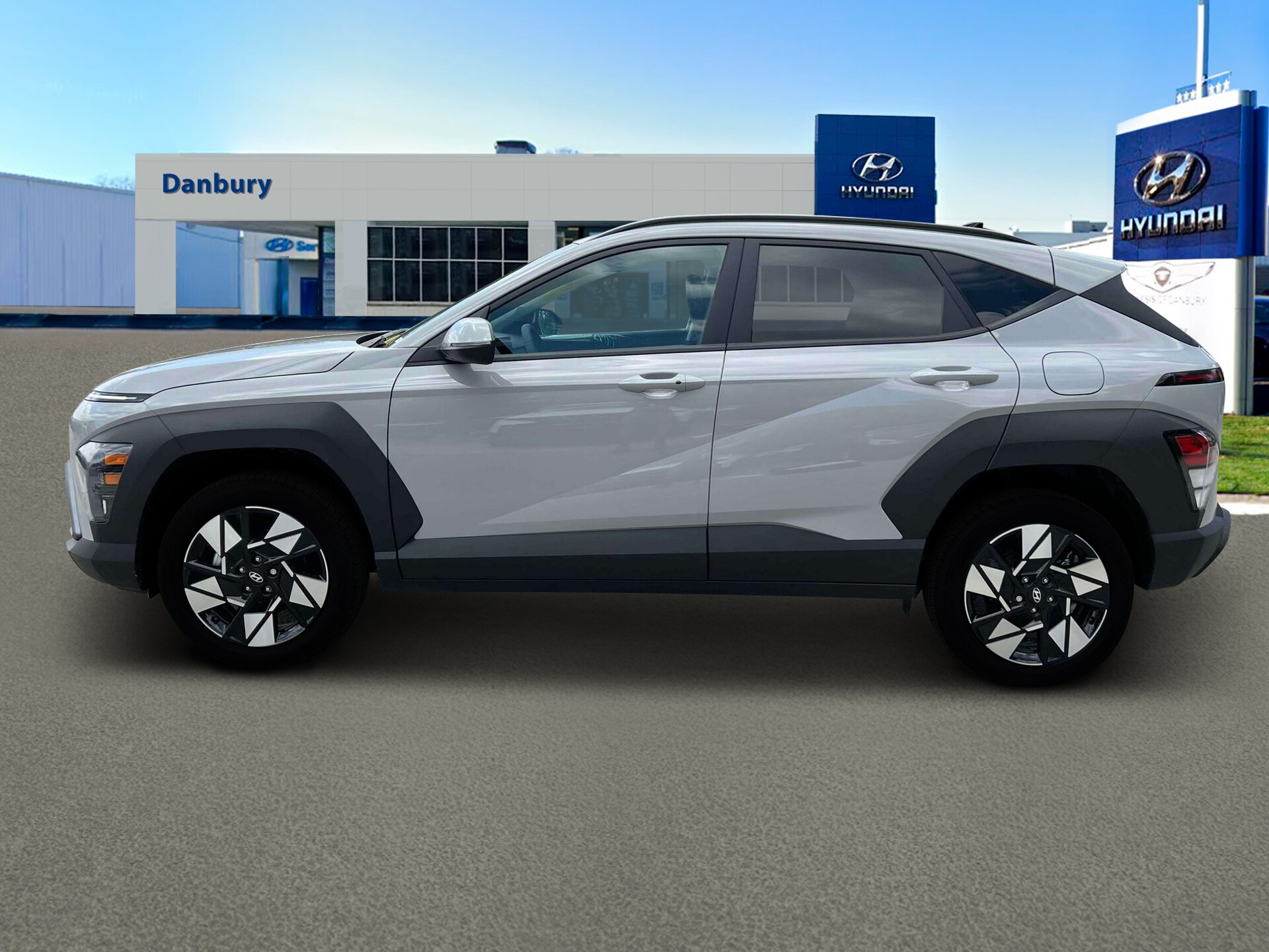 2024 Hyundai Kona SEL photo 3