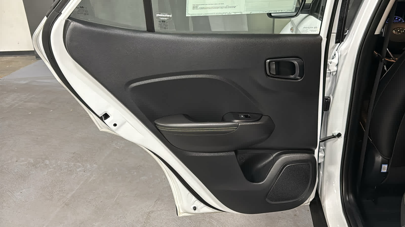 2022 Hyundai Venue Limited - Photo 20