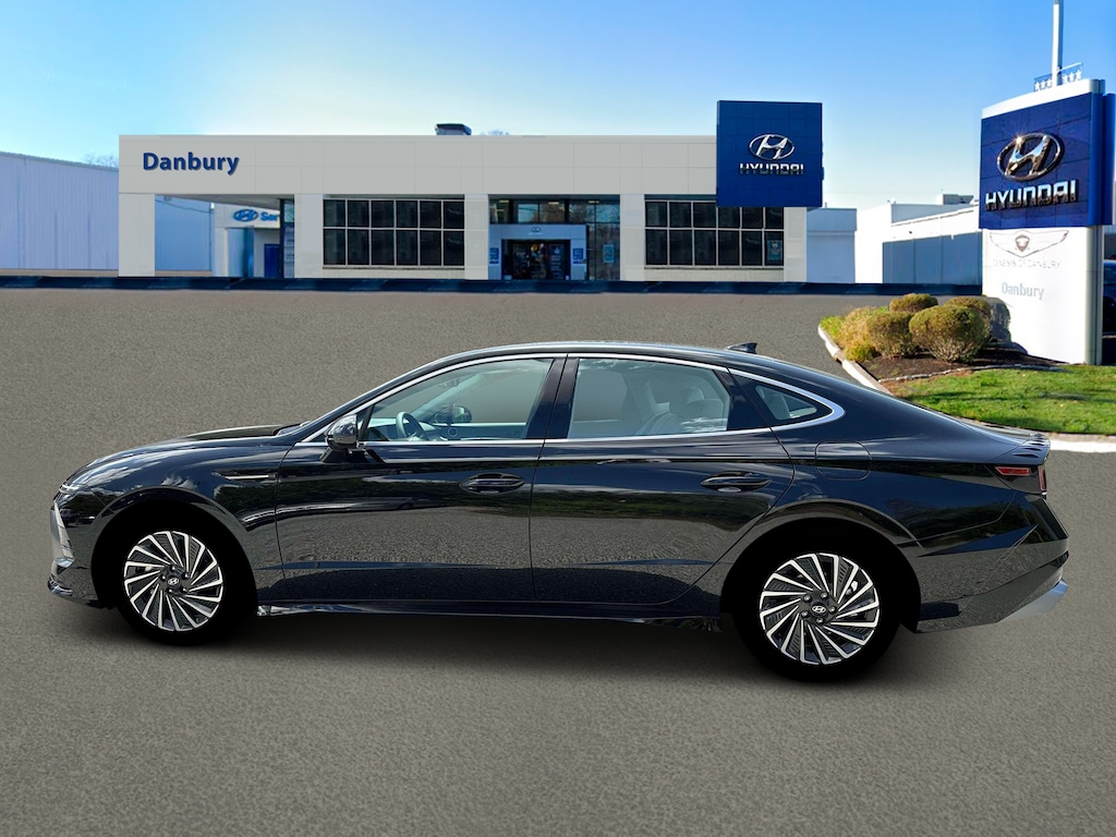 New 2026 Hyundai Sonata Hybrid SEL FWD
