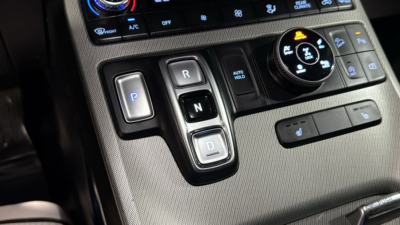 2024 Hyundai Palisade SEL - Photo 17