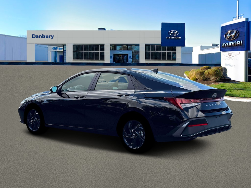 New 2026 Hyundai Elantra Hybrid SEL Sport Sedan