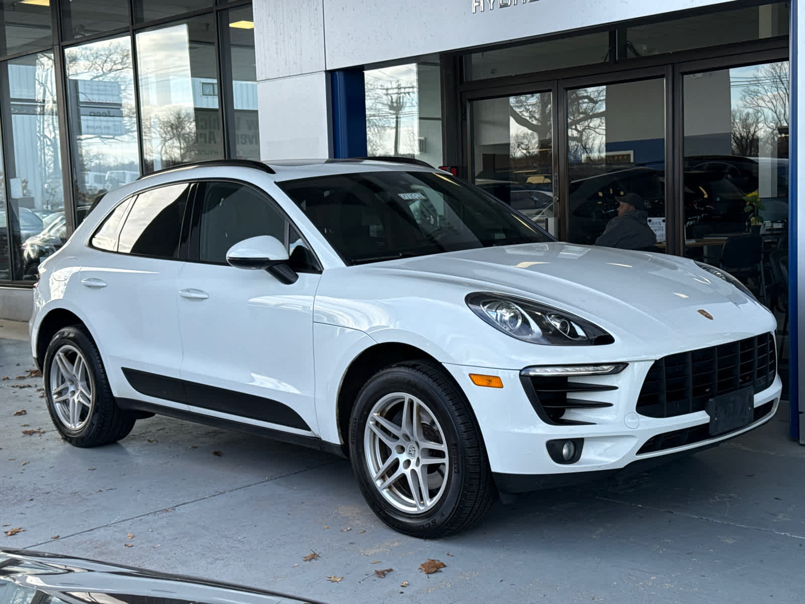 2018 Porsche Macan Base