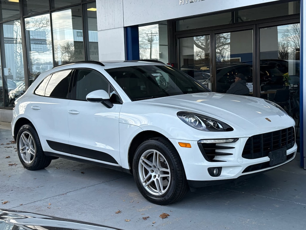 Used 2018 Porsche Macan AWD