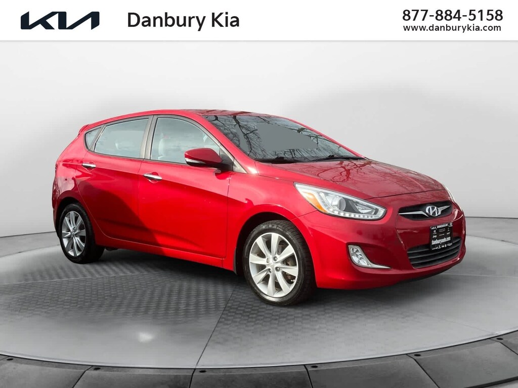 Used 2014 Hyundai Accent SE HB Man