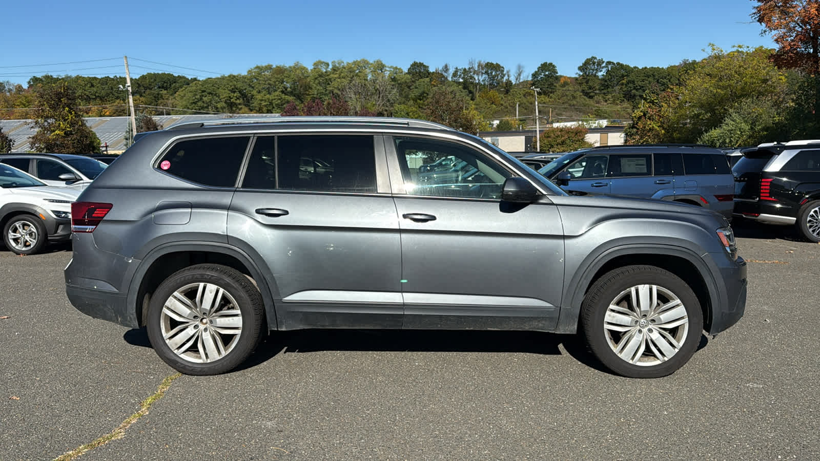 2019 Volkswagen Atlas V6 SE Technology photo 2