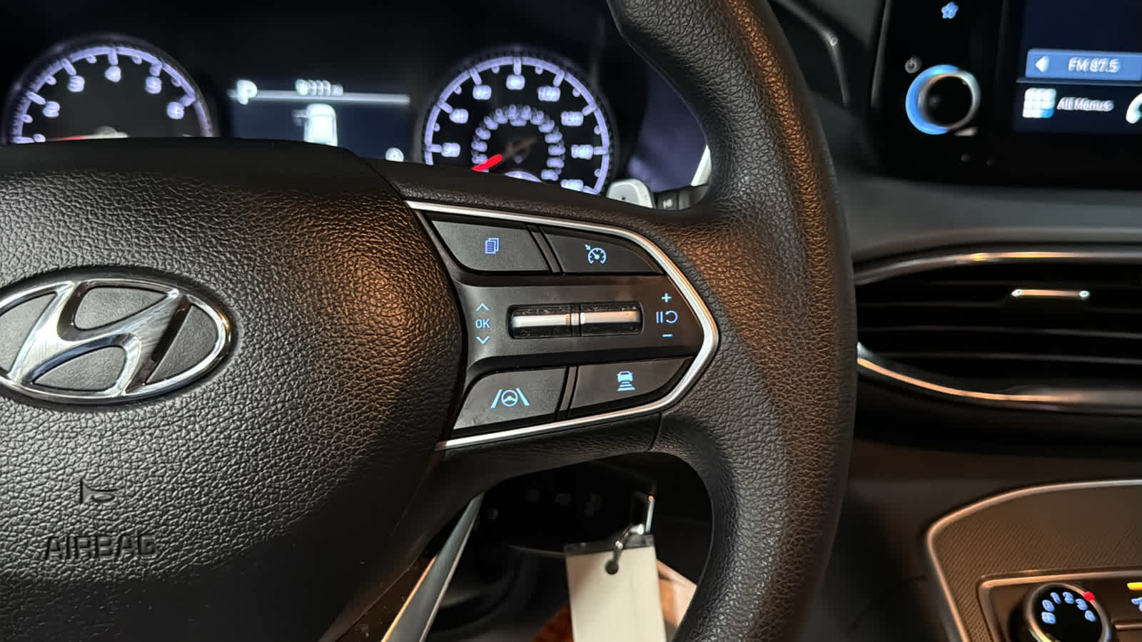 2023 Hyundai Santa Fe SE - Photo 13
