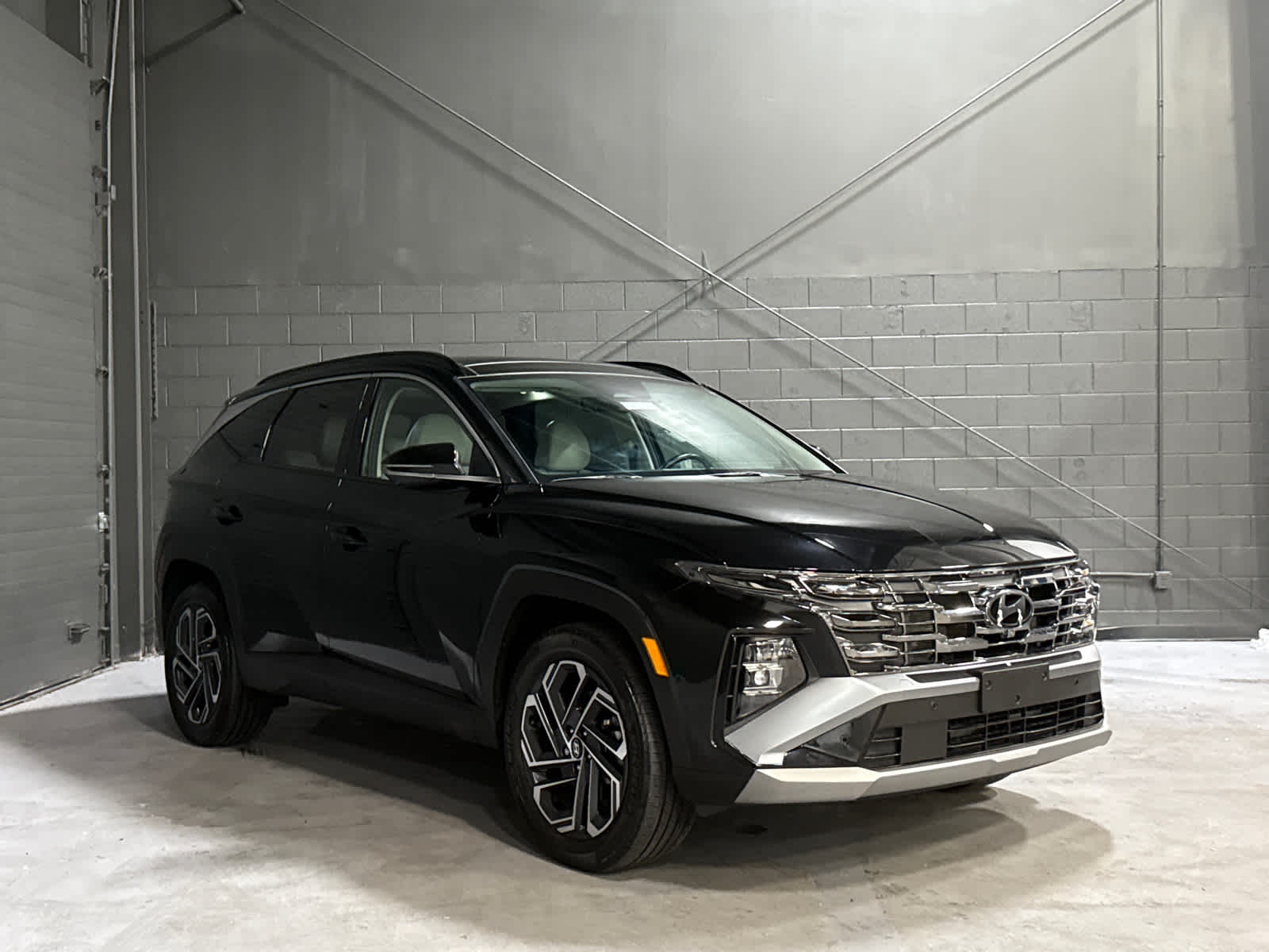  Hyundai Tucson Hybrid
