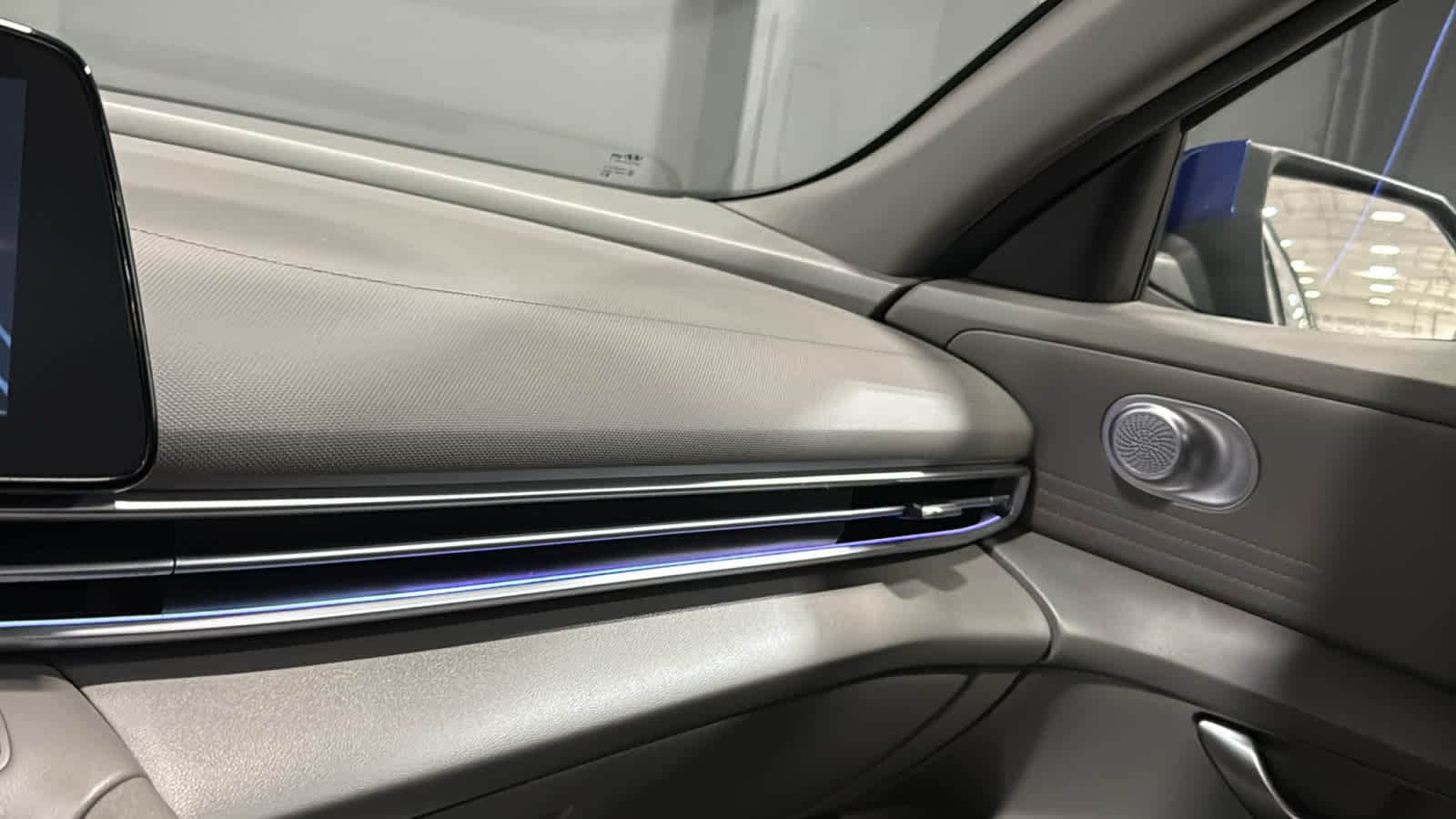 2024 Hyundai Elantra SEL - Photo 18