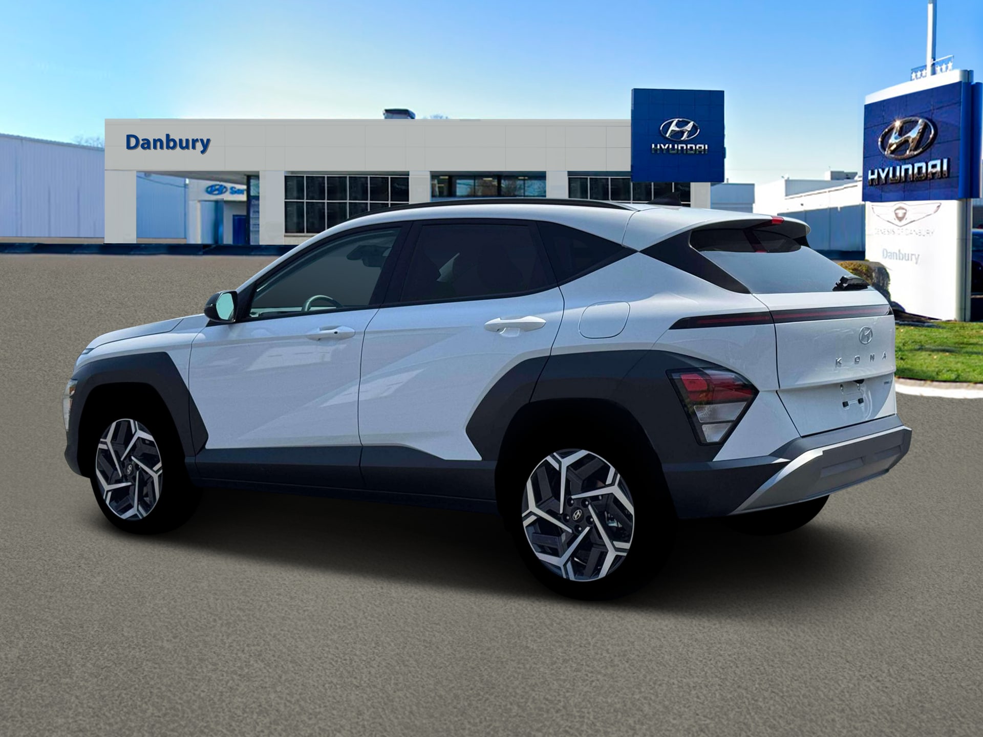 2026 Hyundai Kona SEL photo 4