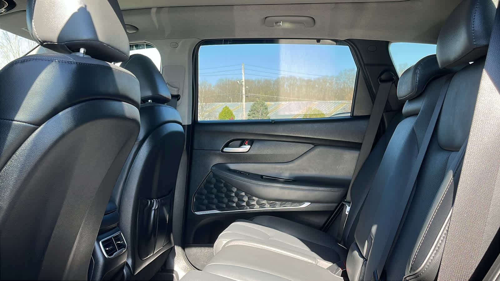 2023 Hyundai Santa Fe Limited - Photo 20