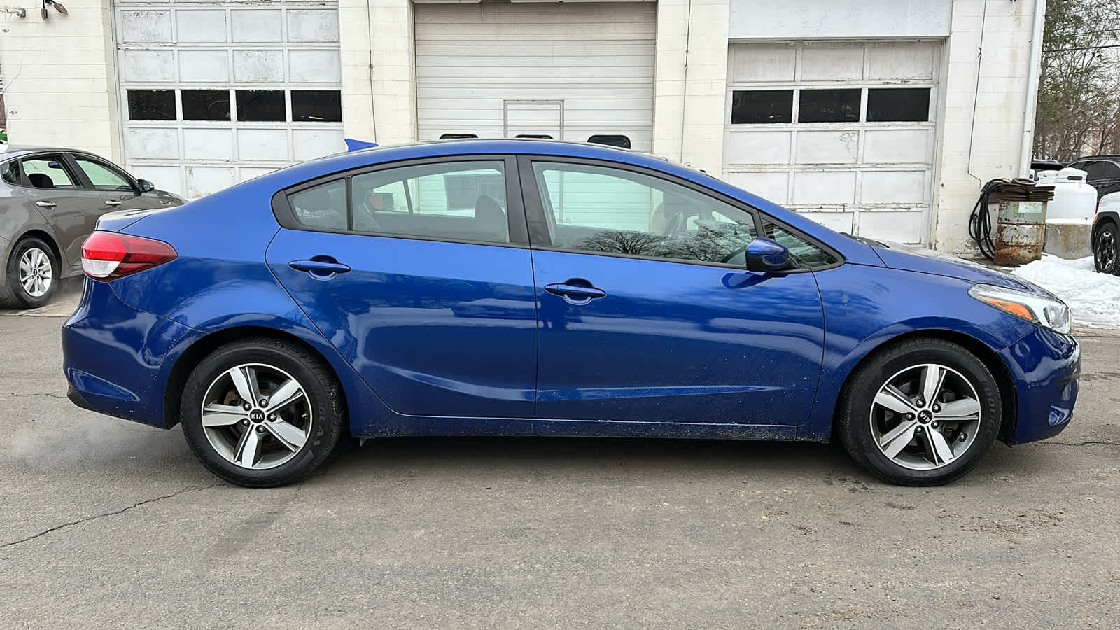 Used 2018 Kia FORTE LX with VIN 3KPFL4A79JE193052 for sale in Danbury, CT