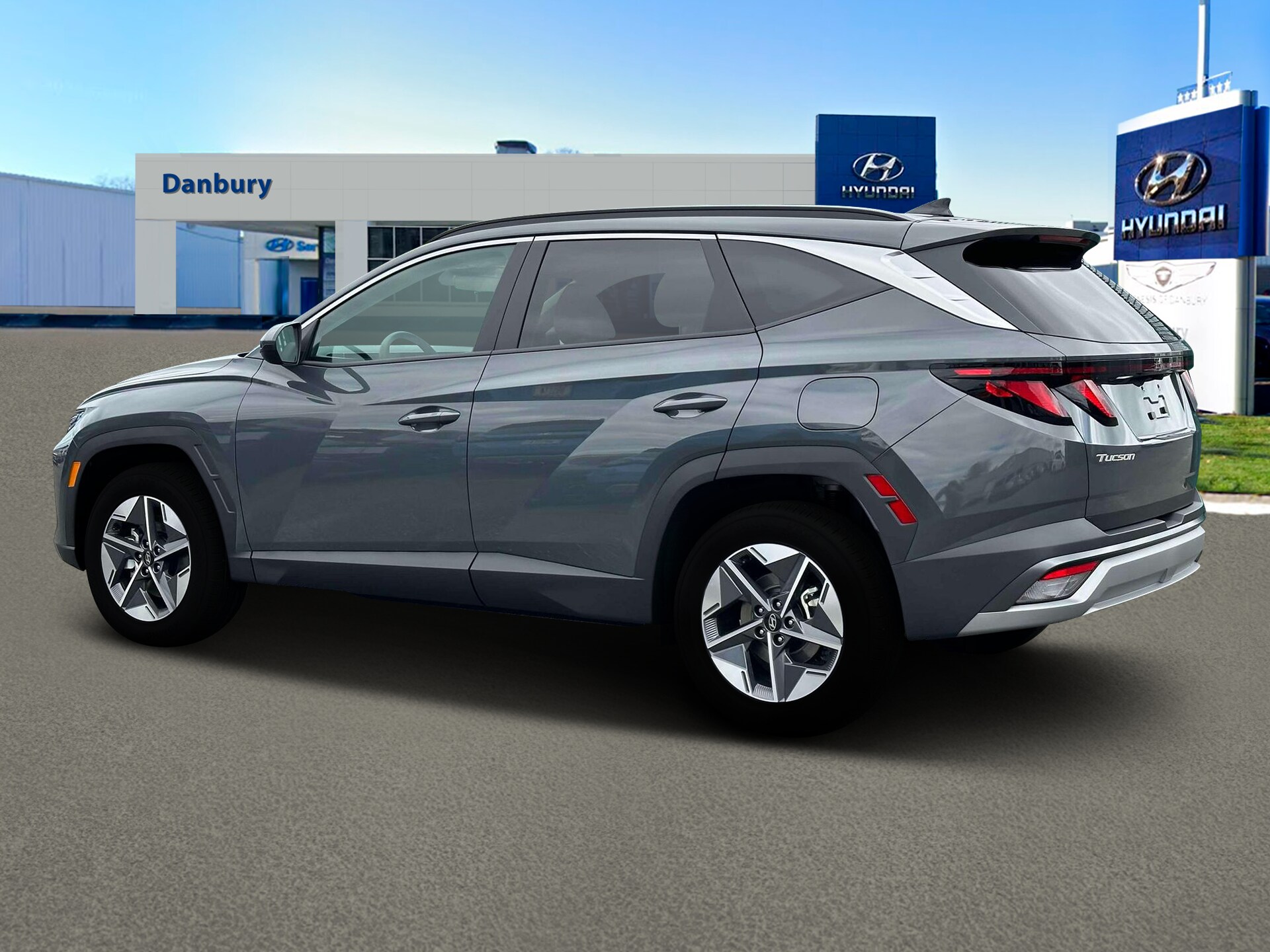 2026 Hyundai Tucson SEL photo 2