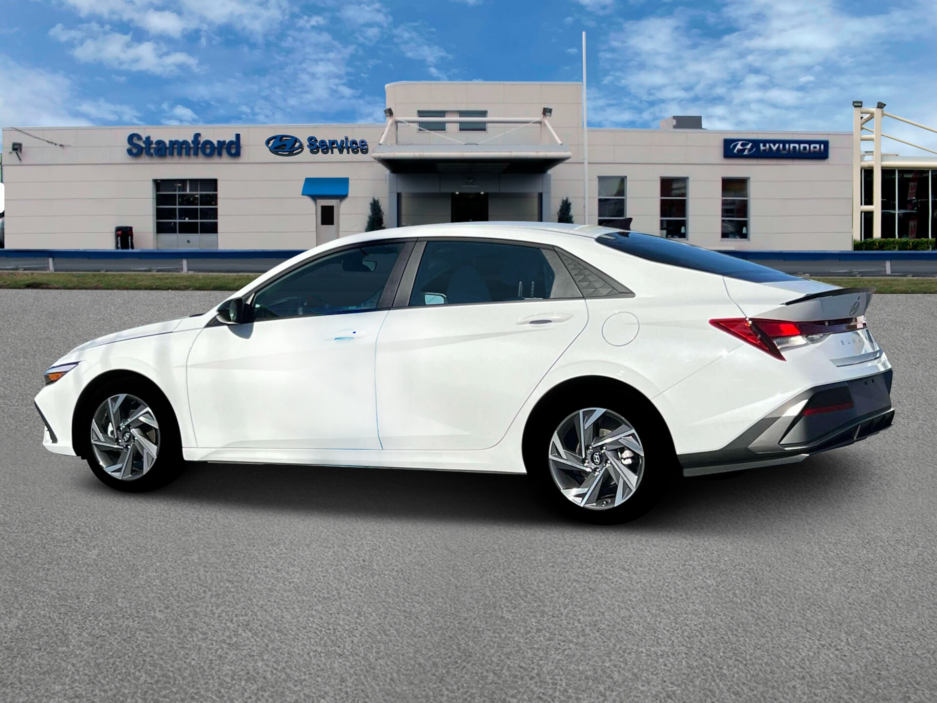 2025 Hyundai Elantra SEL Sport photo 4